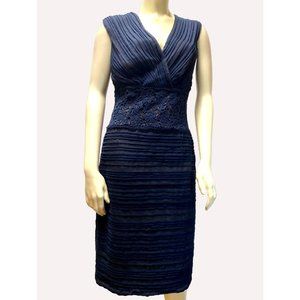 Tadashi Shoji Navy Chiffon Pleated‎ V-Neck Sheath Dress Size 8 Style OC353M